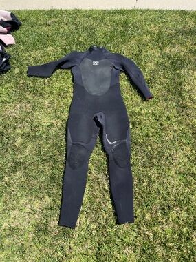 Men’s XL billabong wetsuit